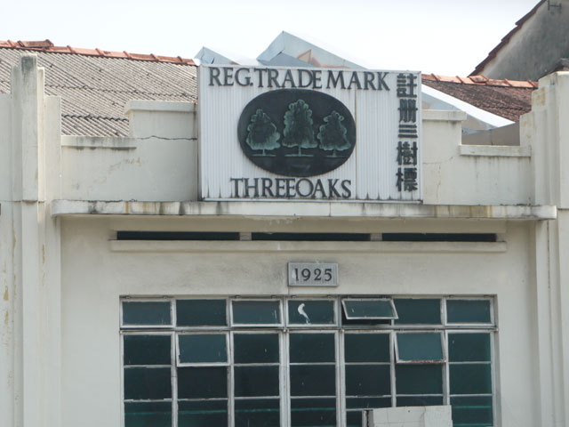 Three oaks Three oaks